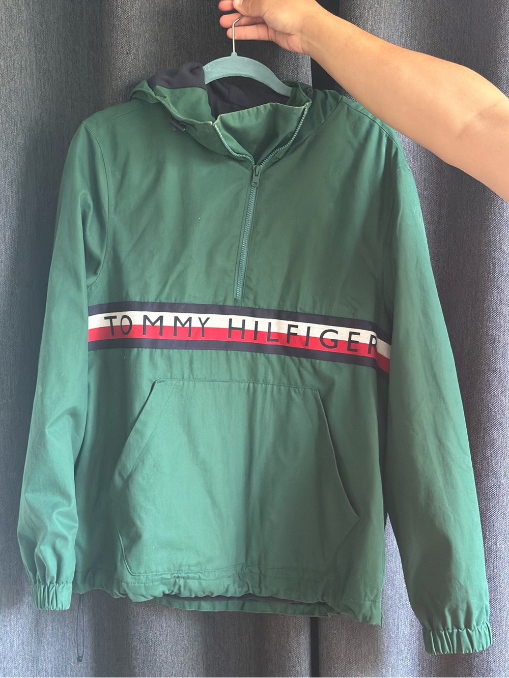 Tommy Hilfiger Green Pullover with Logo Stripe Unisex